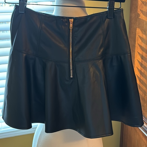 Vegan Leather Skater or Tennis Skirt - Picture 2 of 3